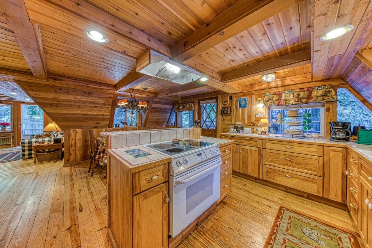 Clear Creek Cabin Welches Екстериор снимка
