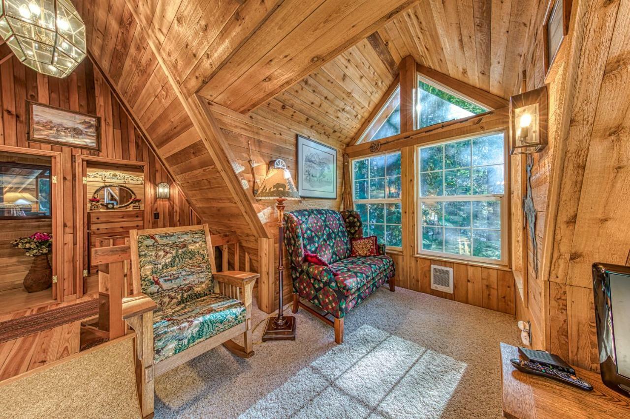 Clear Creek Cabin Welches Екстериор снимка